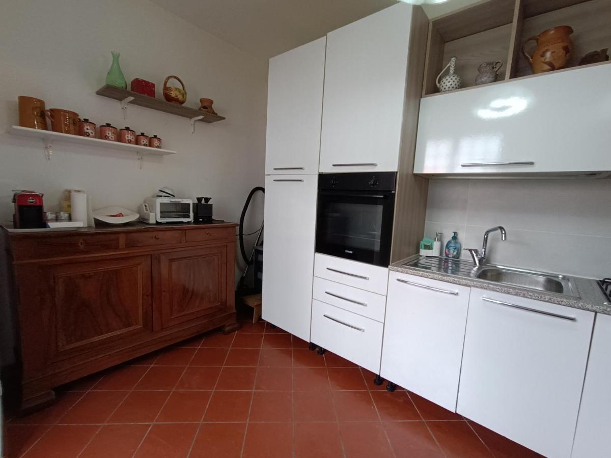 Cozy Apartment Near The City Walls Лука Екстериор снимка